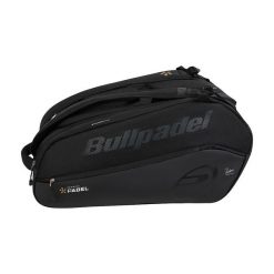 Head Bullpadel BPP26002 Vertex Geo Premier 26 torba na rakietę padel. Czarne torebki klasyczne damskie bullpadel, bez wzorów, z poliesteru, z nadrukiem, bez dodatków. Za 489.99 zł.