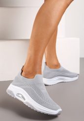 Szare Wsuwane Buty Sportowe na Koturnie z Perforacją Mellarina. Szare czółenka damskie Born2be, bez wzorów, bez obcasa, na koturnie. Za 44.99 zł.