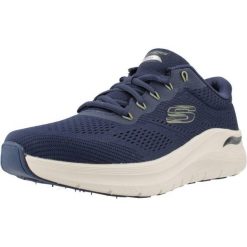 Tenisówki Skechers Model Arch Fit 2.0 Kolor Niebieski. Niebieskie trampki i tenisówki męskie Skechers, bez wzorów, z materiału, bez zapięcia. Za 379.99 zł.