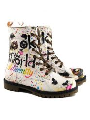 Goby Botki w kolorze białym ze wzorem rozmiar: 42. Białe botki damskie Goby, z materiału, z okrągłym noskiem, bez obcasa, bez zapięcia. Za 271.03 zł.