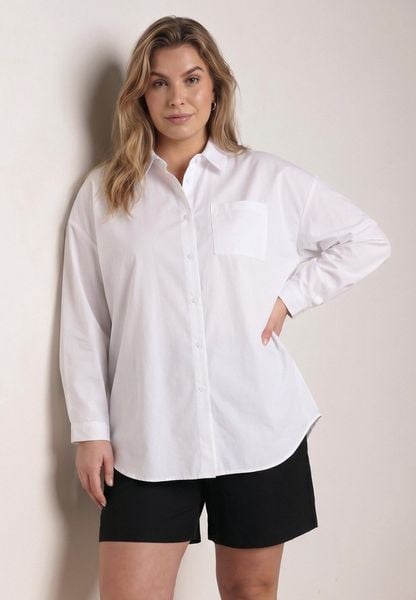 Biała Bawełniana Koszula o Kroju Oversize Nororena. Białe koszule damskie Born2be, l, bez wzorów, z bawełny, eleganckie, bez kołnierzyka, bez ramiączek. Za 79.99 zł.