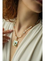 Pierres delicates Pozłacany naszyjnik z zawieszką - dł. 50 cm rozmiar: onesize. Białe naszyjniki damskie Pierres delicates, pozłacane. Za 109.52 zł.