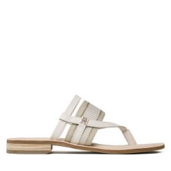 Japonki Tommy Hilfiger. Białe klapki damskie Tommy Hilfiger, bez wzorów, bez obcasa. Za 299.99 zł.