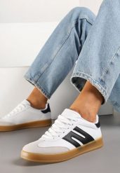 Biało-Czarne Sneakersy Kultowe Tenisówki Zdobione Przeszyciami Eveltewia. Białe trampki i tenisówki damskie Renee, z aplikacjami, z jeansu. Za 79.99 zł.