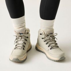 Buty trekkingowe damskie Regatta Sherbourne. Szare obuwie trekkingowe damskie Regatta. W wyprzedaży za 342.00 zł.