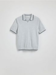 Bawełniany sweter polo - jasnoszary. Szare swetry męskie Reserved, l, bez wzorów, z bawełny, bez kołnierzyka. W wyprzedaży za 65.99 zł.
