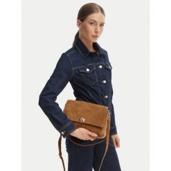 Torebka Tory Burch. Brązowe torebki klasyczne damskie Tory Burch, bez wzorów, bez dodatków. Za 2,639.00 zł.