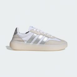 Buty Barreda Decode. Białe obuwie trekkingowe damskie Adidas. Za 369.00 zł.