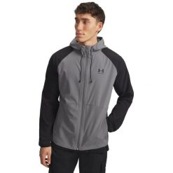 Kurtka męska Under Armour Vibe Woven Windbreaker 6003001. Czarne kurtki męskie Under Armour, m, bez wzorów, z elastanu, z kapturem. Za 301.95 zł.