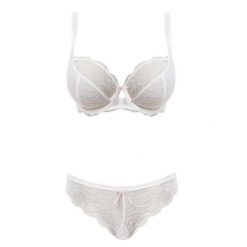 Stringi damskie Freya Fancies. Białe stringi damskie FREYA ACTIVE, l, bez wzorów, z koronki. Za 150.50 zł.