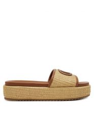 Guess Klapki FLJLNY FAB19 Beżowy. Brązowe klapki damskie Guess, z aplikacjami, z materiału, bez obcasa. Za 319.99 zł.