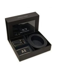 Armani Exchange Pasek Męski XM000185 AF11958 MC038 Czarny. Czarne paski męskie Armani Exchange, bez wzorów, ze skóry. Za 389.99 zł.