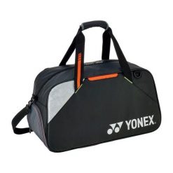 Torba do badmintona na rakiety Yonex 52511 Club Boston Bag. Czarne torebki klasyczne damskie YONEX, bez wzorów, bez dodatków. Za 319.00 zł.