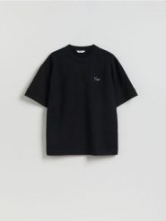 T-shirt boxy z nadrukiem - czarny. Czarne t-shirty męskie Reserved, l, bez wzorów, z bawełny, bez kołnierzyka. Za 89.99 zł.