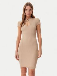Guess Sukienka dzianinowa W5GK46 Z3L10 Brązowy Slim Fit. Brązowe sukienki damskie Guess, l, z aplikacjami, z dzianiny, bez kołnierzyka, bez ramiączek. Za 399.99 zł.