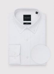 PAKO LORENTE – Biała koszula męska. Białe koszule męskie Pako Lorente, m, bez wzorów, z bawełny, bez kołnierzyka, bez ramiączek. Za 299.99 zł.