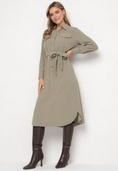 Zielona Bawełniana Sukienka Koszulowa z Wiązanym Paskiem Zintrona. Zielone sukienki damskie Born2be, na co dzień, l, bez wzorów, z bawełny, bez kołnierzyka, bez ramiączek, koszulowe. Za 139.99 zł.