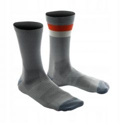 Skarpetki rowerowe Dainese HG AER Socks. Szare skarpetki damskie Dainese, bez wzorów. Za 100.00 zł.
