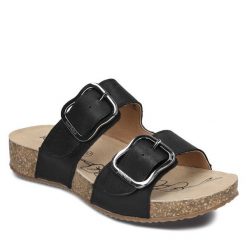 Klapki Josef Seibel. Czarne klapki damskie Josef Seibel, bez wzorów, bez obcasa. Za 279.99 zł.