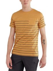 T-shirt męski Fundango Jaggy Pocket z krótkim rękawem. Żółte t-shirty męskie Fundango, m, bez wzorów, z bawełny, bez kołnierzyka. Za 149.00 zł.
