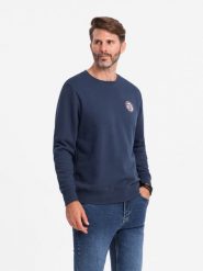 Nierozpinana męska dresowa bluza z naszywką w stylu college – granatowa V2 OM-SSNZ-0134 - XXL. Niebieskie bluzy bez kaptura męskie Ombre Clothing, l, z bawełny. W wyprzedaży za 79.99 zł.