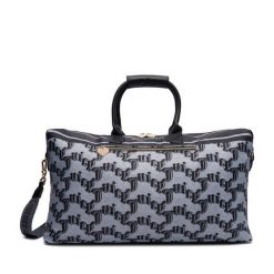 Torba weekendowa Juicy Couture. Czarne torebki klasyczne damskie Juicy Couture, bez wzorów, bez dodatków. Za 419.99 zł.