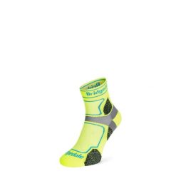 Skarpety do biegania Bridgedale Ultra Lt T2 Coolmax Sport 3/4 Crew. Żółte skarpetki damskie Bridgedale, bez wzorów. Za 74.99 zł.
