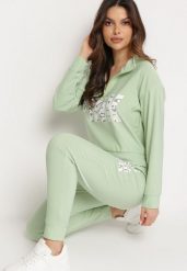 Jasnozielony Komplet Ozdobiony Napisem z Nadrukiem Bluza i Spodnie Junivea. Zielone bluzy bez kaptura damskie Born2be, bez wzorów. Za 79.99 zł.