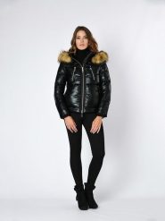 Northwood Kurtka zimowa w kolorze czarnym rozmiar: M. Czarne kurtki damskie Northwood, na zimę, m, bez wzorów, z puchu, bez kaptura. Za 169.67 zł.