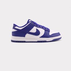 Buty sportowe Nike Dunk LOW RETRO. Niebieskie buty sportowe na co dzień męskie Nike, bez zapięcia. Za 393.30 zł.