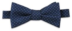 Granatowa Elegancka Wiązana Mucha -EM Men's Accessories- Męska, w Drobny Wzór. Niebieskie krawaty i muchy męskie Em men's accessories, bez wzorów, eleganckie. Za 59.99 zł.