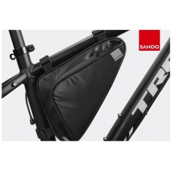 Torba trójkątna pod ramę SAHOO. Torebki klasyczne damskie SAHOO, bez wzorów, z materiału, bez dodatków. Za 49.99 zł.