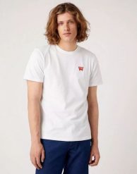 WRANGLER SIGN OFF TEE MĘSKI T-SHIRT KOSZULKA LOGO NADRUK WHITE W70MD3989 112321344. Białe t-shirty męskie Wrangler, m, bez wzorów, bez kołnierzyka. Za 69.99 zł.