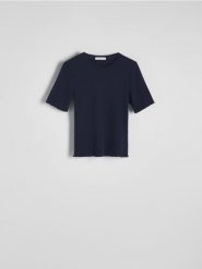 Prążkowany t-shirt z dodatkiem wiskozy - granatowy. Niebieskie t-shirty damskie Reserved, l, bez wzorów, z dzianiny, bez kołnierzyka. W wyprzedaży za 25.99 zł.