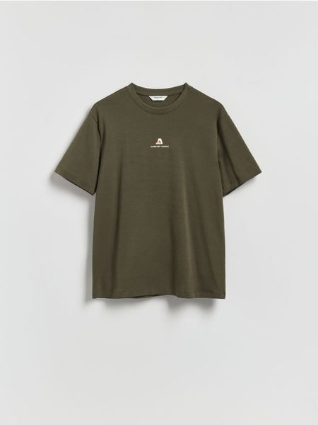 T-shirt comfort z nadrukiem - zielony. Zielone t-shirty męskie Reserved, l, bez wzorów, z bawełny, bez kołnierzyka. Za 79.99 zł.