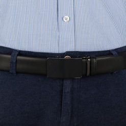Pasek męski skórzany 3,5 cm klamra automatyczna Beltimore czarny 02-543 : Kolory - czarny, Rozmiar pasków - r.105-120 cm. Czarne paski męskie bez wzorów, ze skóry, wizytowe. Za 64.99 zł.