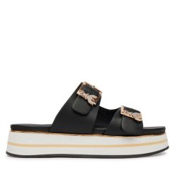 Klapki Patrizia Pepe. Czarne klapki damskie Patrizia Pepe, bez wzorów, bez obcasa. Za 619.99 zł.