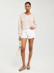 Sweter damski z wiskozy beżowy Simona 800. Brązowe swetry klasyczne damskie Big Star, l, z jeansu, bez kołnierzyka. W wyprzedaży za 139.99 zł.