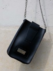 Christian Laurier Skórzana torebka "Taylor" w kolorze czarnym - 11,5 x 16 x 2,5 cm rozmiar: onesize. Czarne torebki klasyczne damskie Christian Laurier, bez wzorów, z materiału, bez dodatków. Za 173.99 zł.