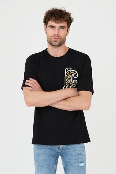 JUST CAVALLI Czarny męski T-shirt R Patch JC, Rozmiar XL. Czarne t-shirty męskie Just Cavalli, m, bez wzorów, bez kołnierzyka. W wyprzedaży za 256.99 zł.
