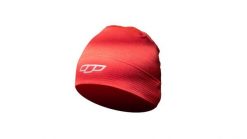 Czapka Trimm MICRO UNI. Czerwone czapki męskie TRIMM, bez wzorów, z dzianiny, sportowe. Za 70.00 zł.