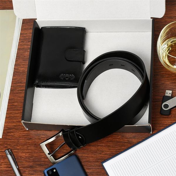 Zestaw męski skórzany premium Beltimore portfel pasek klasyczny U31 : Kolory - czarny, Rozmiar pasków - r.90-105 cm. Czarne paski męskie bez wzorów, klasyczne. Za 114.90 zł.