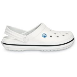 Klapki Crocs Crocband. Białe klapki damskie Crocs, bez wzorów, z materiału, bez obcasa. W wyprzedaży za 189.00 zł.