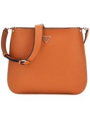 Guess Torebka w kolorze jasnobrązowym - 32 x 26 x 8 cm rozmiar: onesize. Brązowe torebki klasyczne damskie Guess, z aplikacjami, z materiału, bez dodatków. Za 382.13 zł.