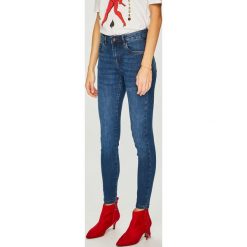 Medicine - Jeansy Basic. Niebieskie jeansy damskie MEDICINE, z podwyższonym stanem. W wyprzedaży za 59.90 zł.