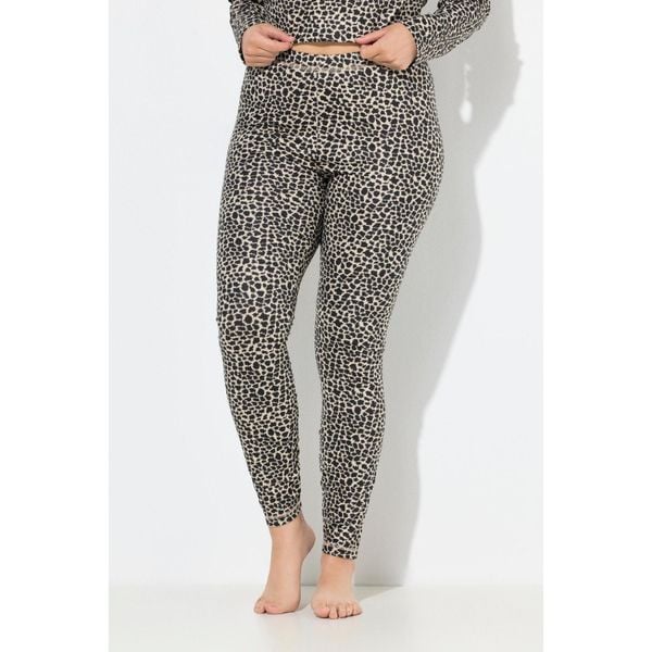 Damskie Funkcyjne legginsy narciarskie wzór panterka wąskie nogawki z recyklingu. Czarne legginsy damskie Ulla Popken, plus size, bez wzorów, z elastanu. Za 223.99 zł.