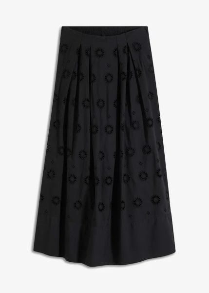 Spódnica maxi z bawełny organicznej z angielskim haftem. Czarne spódniczki damskie bonprix, bez wzorów, z bawełny, maxi. Za 109.99 zł.