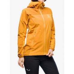 Kurtka softshell damska Haglofs Moran Softshell Hood. Żółte kurtki damskie Haglöfs, bez wzorów, z softshellu, bez kaptura. Za 596.99 zł.