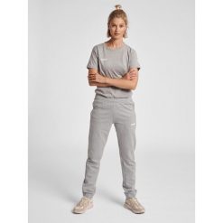 Koszulka sportowa z krótkim rękawem damska Hummel hmlGO cotton. Szare bluzki sportowe damskie HUMMEL, s, z bawełny, bez kołnierzyka, bez ramiączek. Za 39.69 zł.