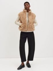 Someday Dwustronna kamizelka pluszowa "Vaari" w kolorze karmelowym rozmiar: 38. Brązowe kamizelki damskie Someday. Za 239.99 zł.